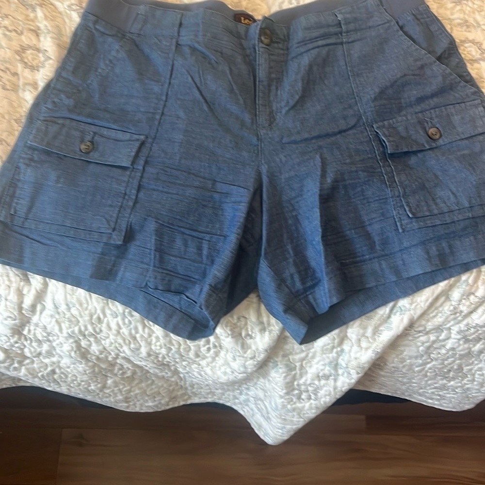 Blue Lee shorts 16w 2/$15 - Picture 2 of 6